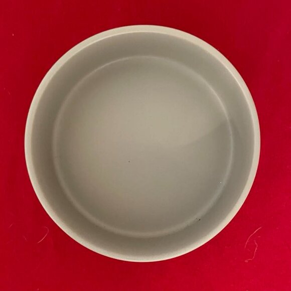 Brand-new Classic Grey Pet Dish, Small - Picture 2 of 2